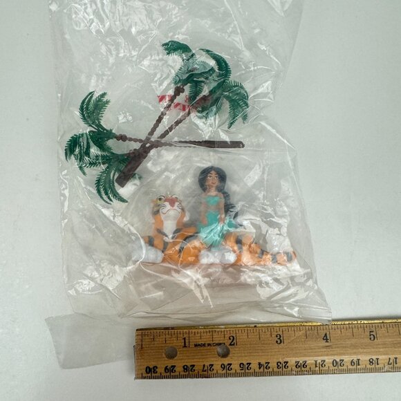 Sealed Vtg 90s Disney Jasmine Tiger Rajah Aladdin Mattel Cake Topper Palm Tree - Picture 4 of 12
